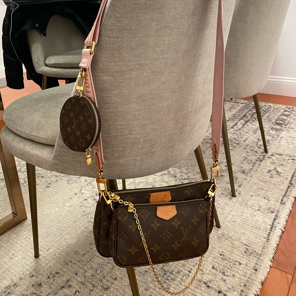LOUIS VUITTON MULTI POCHETTE ACCESSOIRES